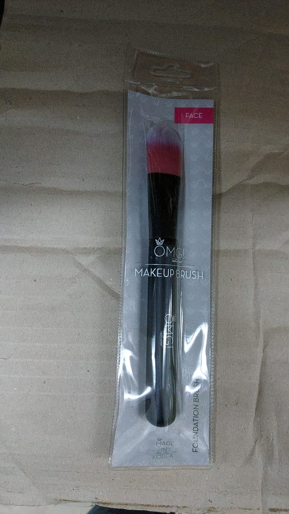 1008002 OMG FOUNDATION BRUSH #2