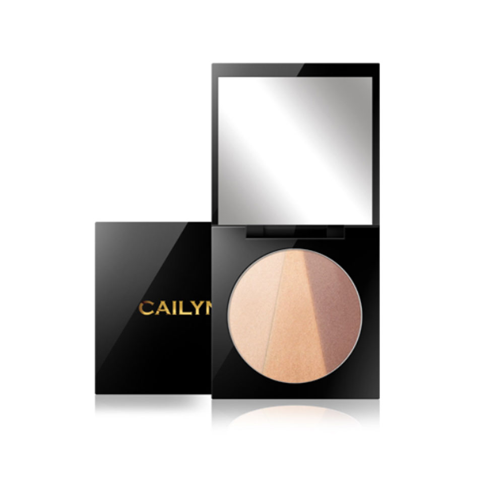 010114 CAILYN  O! TRIPLE HIGHLIGHTER PALETTE